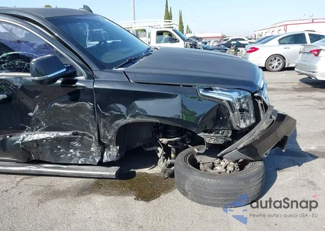 2016 Cadillac Escalade Esv Premium Collection z USA, uszkodzony, nr VIN 1GYS3JKJ2GR461261